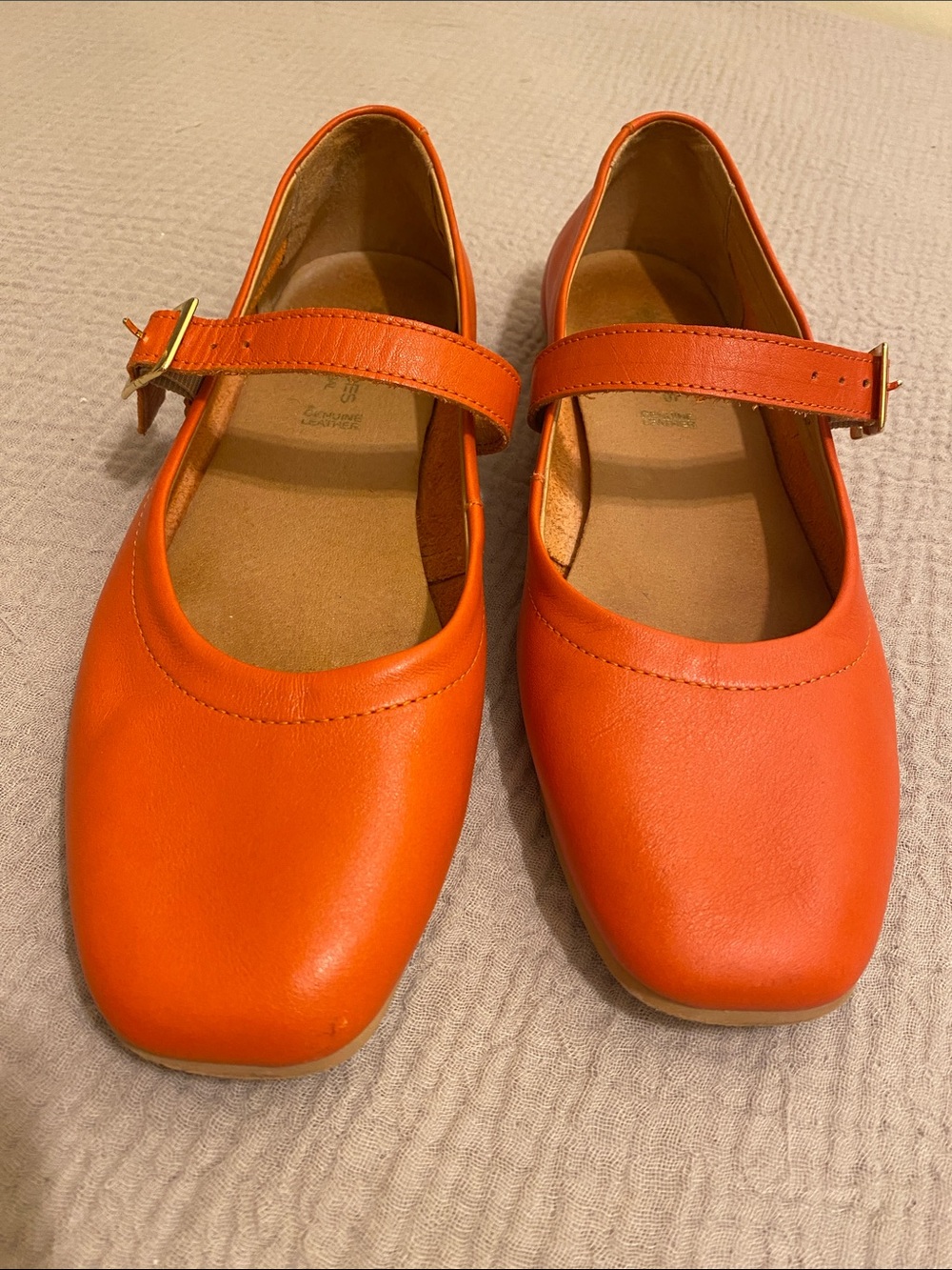 FILIPE SHOES MADE IN PORTUGAL - LEATHER Orange Mary Jane Strap Flats. Size 39 - Picture 2 of 5